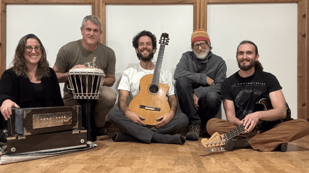 Live Kirtan Music Band Lafayette Colorado Divino BetSatori